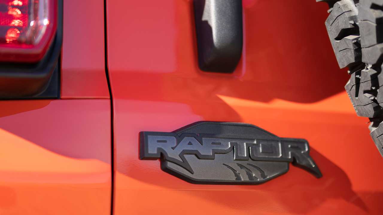 Значок Ford Bronco Raptor 2022 года